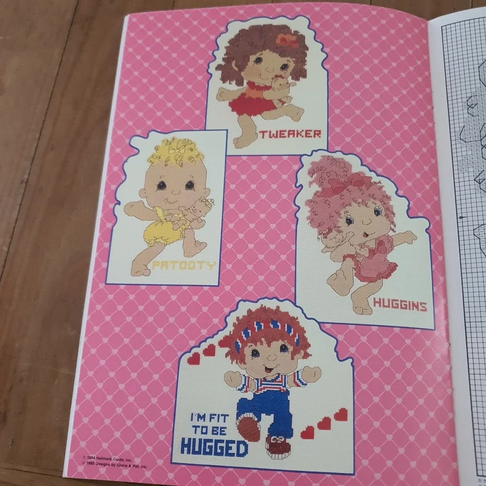 Vintage 1985 Hugga Bunch Cross Stitch Pattern Book 38 Gloria & Pat Hallmark